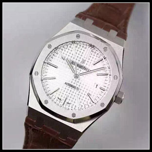 オーデマピゲ メンズ 41mm シースルーバック 自動巻き腕時計 15400