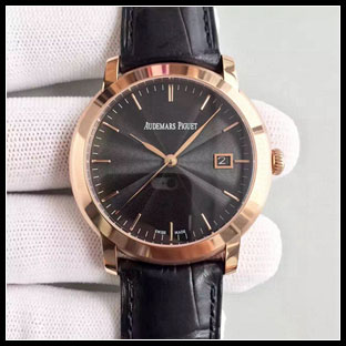 オーデマピゲ 39mm シースルーバック 自動巻き腕時計 15170BC.OO.A002CR.01