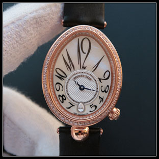 ブレゲ BREGUET レディース 36.5×28.45mm シースルーバック 自動巻き式腕時計 8918BR/58/864 D00D