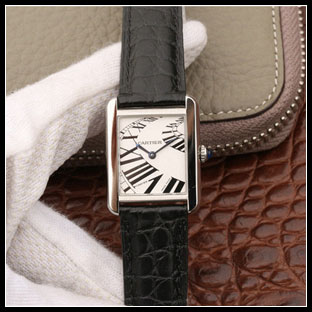 カルティエ レディース 31×24mm クォーツ腕時計 W5200018