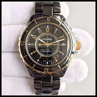 シャネル J12 シースルーバック セラミック 38mm 自動巻き式腕時計 H2129