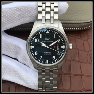 IWC 40mm メンズ 自動巻き式腕時計