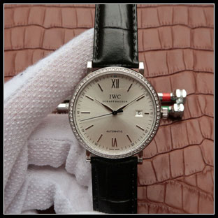 IWC 40mm メンズ 自動巻き式腕時計
