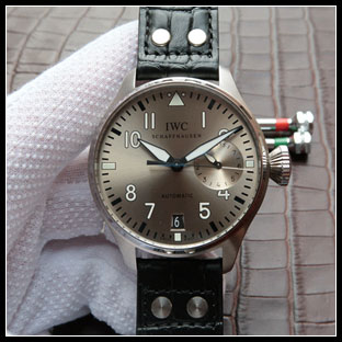IWC 46mm メンズ 自動巻き式腕時計