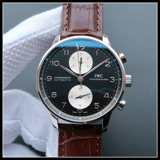 IWC 40.9mm メンズ 自動巻き式腕時計