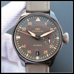 IWC 48mm メンズ 自動巻き式腕時計 IW501902