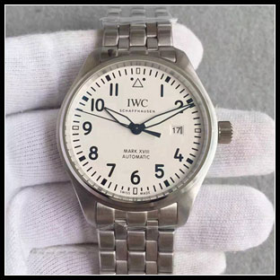 IWC 40mm メンズ 自動巻き式腕時計