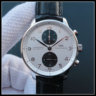 IWC 40.9mm メンズ 自動巻き式腕時計