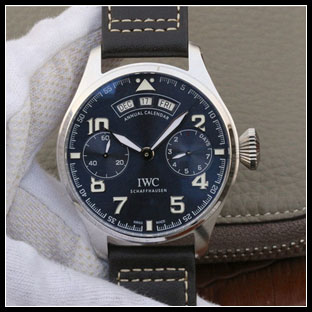IWC シースルーバック 46mm メンズ 自動巻き式腕時計