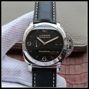 パネライ シースルーバック メンズ 44mm 自動巻き腕時計 PAM00359
