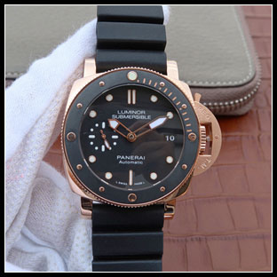 パネライ シースルーバック メンズ 42mm 自動巻き腕時計 PAM684