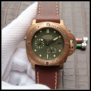 パネライ シースルーバック メンズ 47mm 自動巻き腕時計 PAM507