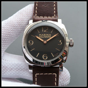 パネライ シースルーバック メンズ 47mm 手巻き式腕時計 PAM587