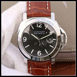 パネライ メンズ 44mm 自動巻き腕時計 PAM00027