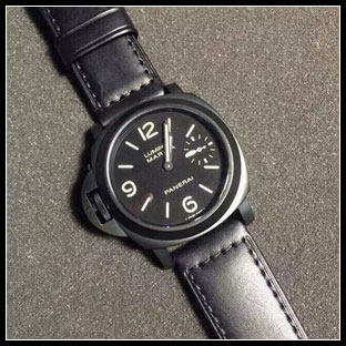 パネライ メンズ 44mm 手巻き式腕時計 PAM026