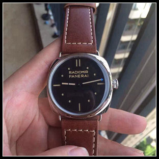 パネライ シースルーバック メンズ 47mm手巻き式腕時計 PAM449